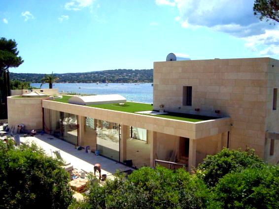 Villa — Saint-Tropez · I